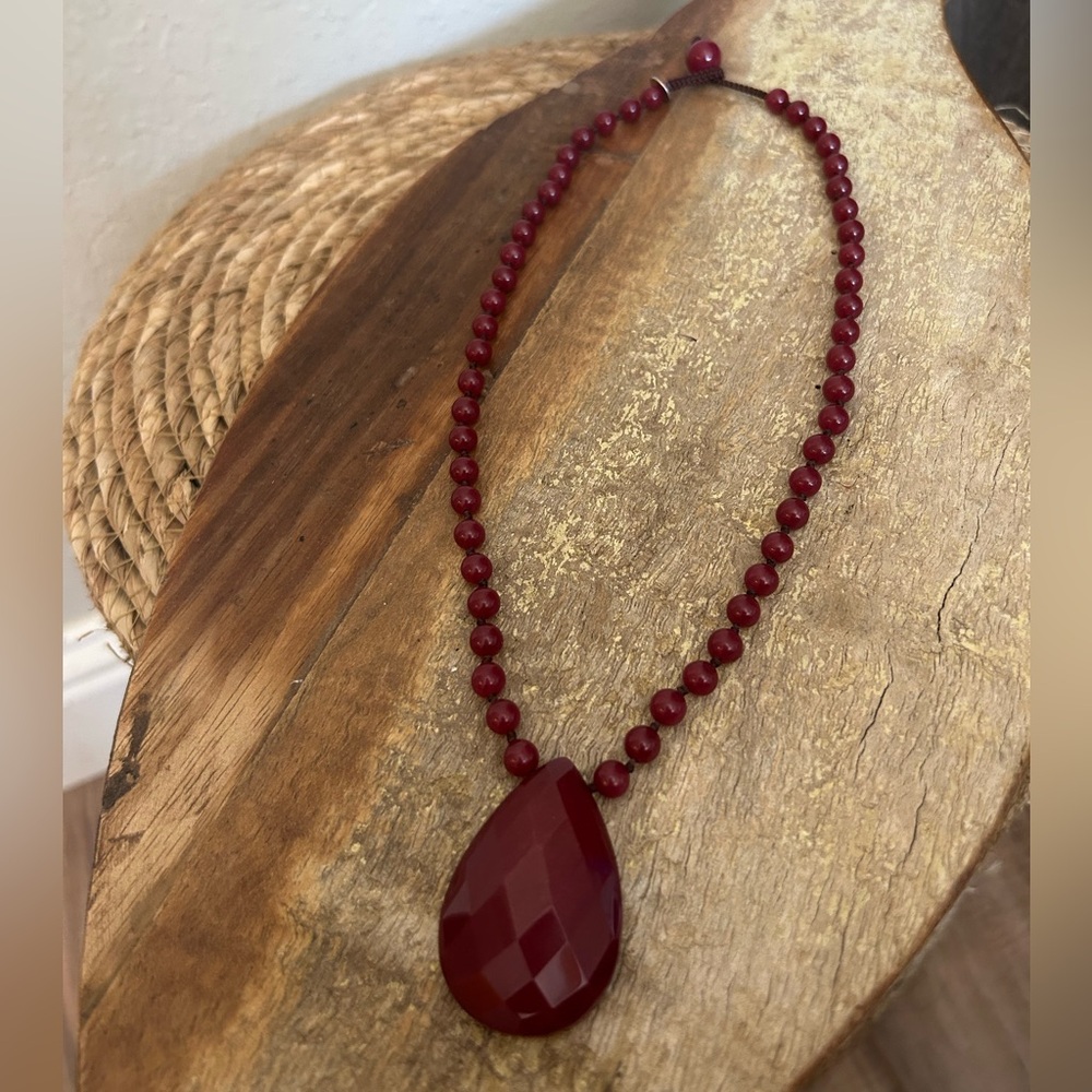 Red Jade Tear Drop Pendant Beaded Necklace 925 - Picture 2 of 9